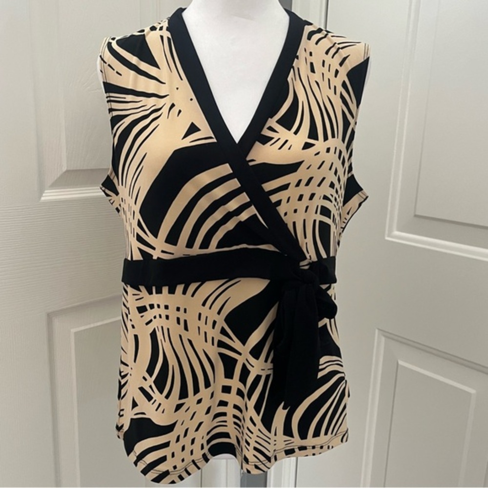 Suzie Top Black Tan M Sleeveless Bow Stretchy V Neck Career Y2K Geometric Loose